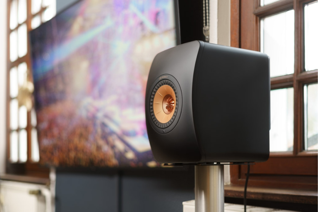 Полочная акустика KEF LS50 Wireless II