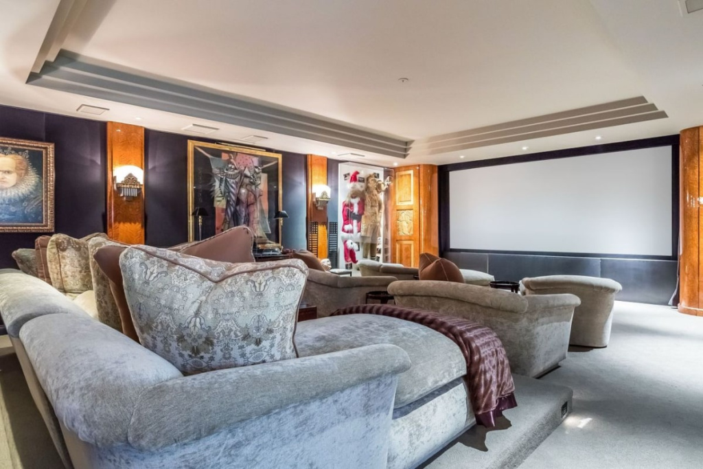 Домашний кинотеатр Джима Керри