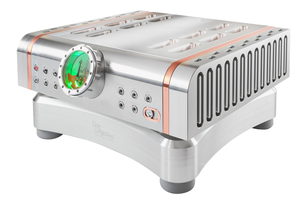 Усилитель Dan D’Agostino Momentum MxV