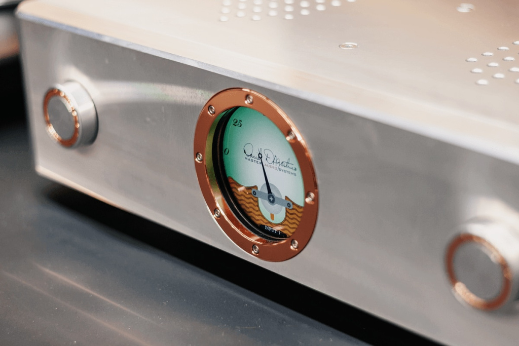 Мощность усилителя: читаем характеристики правильно